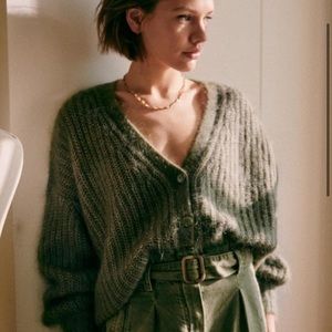 Sezane Achilles cardigan in size small.